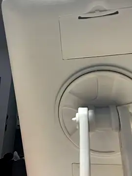 TiffanyyLam online show from October 14, 11:33 am