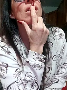 sexy7883 online show from December 30, 11:17 pm