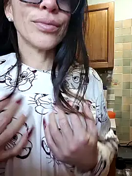 sexy7883 online show from December 31, 8:26 am