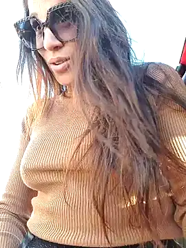 sexy7883 online show from January 12, 2:30 pm