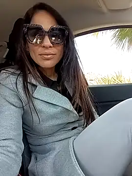 sexy7883 online show from April 1, 10:27 am