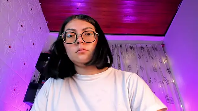 LolaXXXperience online show from February 11, 11:48 am