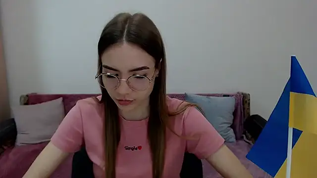 aSingleOne online show from October 16, 7:37 pm