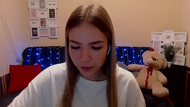 aSingleOne online show from February 4, 10:04 pm