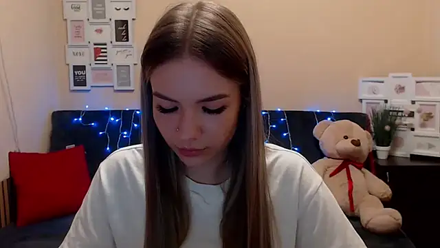 aSingleOne online show from February 25, 8:51 pm