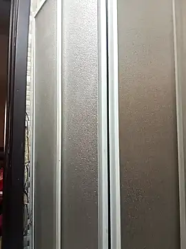 Snapshot of BeakedMezuza chatting on December 1, 11:26 am BeakedMezuza online show from December 1, 11:26 am