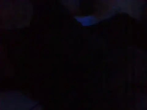 Snapshot of johnboones10 chatting on February 10, 10:52 am johnboones10 online show from February 10, 10:52 am