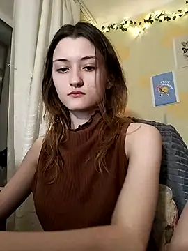 LillySvon online show from April 29, 5:17 pm