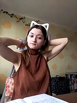 LillySvon online show from April 30, 3:18 pm