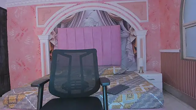 Snapshot of Ivy_rae_xxx chatting on December 22, 2:36 pm Ivy rae xxx online show from December 22, 2:36 pm