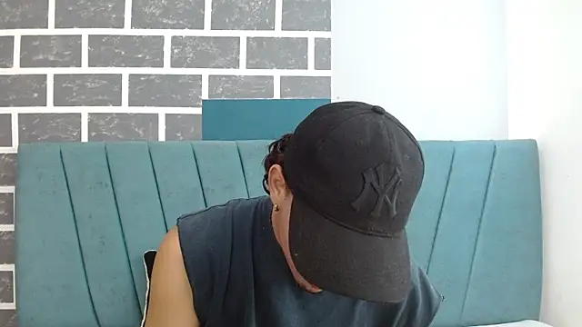 Jake laraxxx online show from September 14, 5:56 pm
