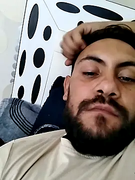 Snapshot of couplebest1 chatting on September 15, 12:27 pm couplebest1 online show from September 15, 12:27 pm