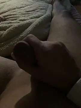 Snapshot of couplebest1 chatting on February 7, 11:30 pm couplebest1 online show from February 7, 11:30 pm