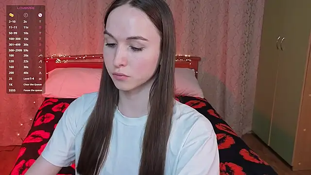 Angeel Kate online show from March 18, 5:16 pm