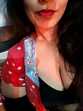 Deepa Sharma143 online show from January 13, 1:44 am