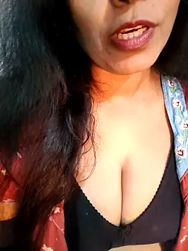Deepa Sharma143 online show from February 1, 1:59 am