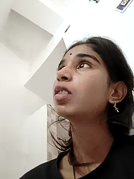 Hot-Soniya2 online show from October 4, 6:11 am