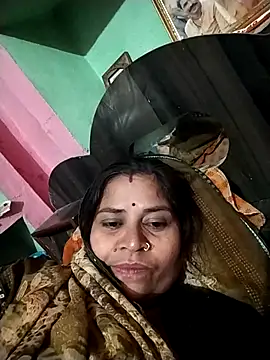 Snapshot of Hot_babli54 chatting on February 9, 3:49 pm Hot babli54 online show from February 9, 3:49 pm