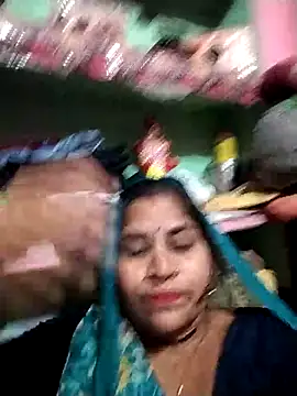 Snapshot of Hot_babli54 chatting on February 13, 4:03 pm Hot babli54 online show from February 13, 4:03 pm