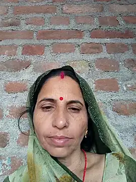 Snapshot of Hot_liya54 chatting on September 19, 1:40 am Hot liya54 online show from September 19, 1:40 am