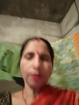 Snapshot of Hot_liya54 chatting on September 22, 6:21 pm Hot liya54 online show from September 22, 6:21 pm