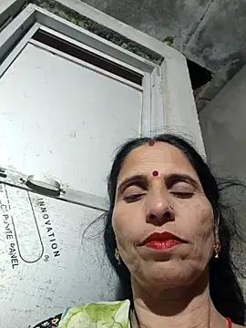 Snapshot of Hot_liya54 chatting on October 5, 7:45 pm Hot liya54 online show from October 5, 7:45 pm