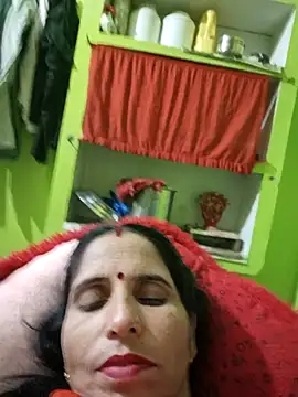 Snapshot of Hot_liya54 chatting on October 6, 9:01 pm Hot liya54 online show from October 6, 9:01 pm