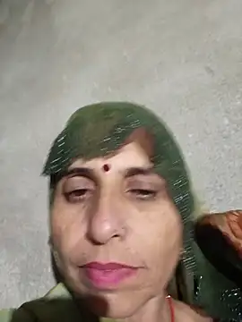 Snapshot of Hot_liya54 chatting on October 9, 11:14 pm Hot liya54 online show from October 9, 11:14 pm