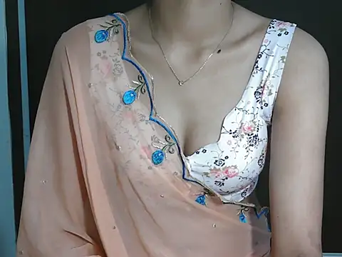 cute seemu online show from October 2, 6:42 am