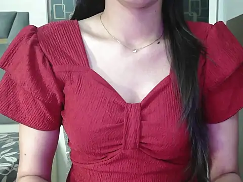 cute seemu online show from May 13, 2:42 am