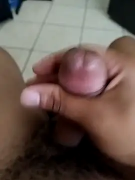 Snapshot of j3tt360 chatting on March 18, 6:05 am j3tt360 online show from March 18, 6:05 am