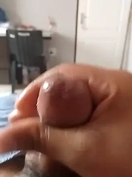 Snapshot of j3tt360 chatting on April 2, 8:45 am j3tt360 online show from April 2, 8:45 am