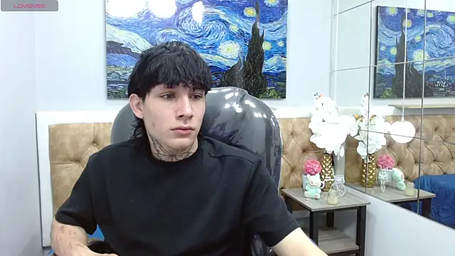 Iantwink18 online show from November 13, 3:16 am