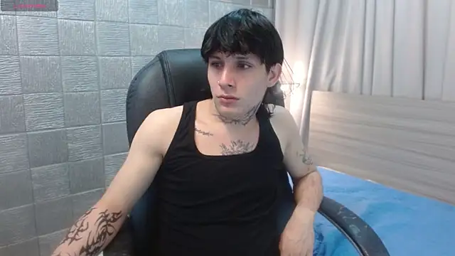 Iantwink18 online show from November 21, 7:34 pm