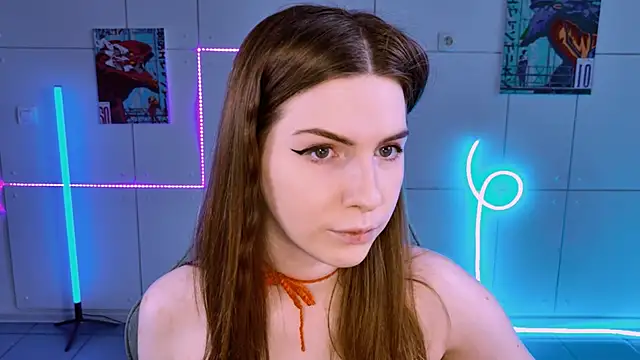 Snapshot of AliceCUNTach chatting on September 20, 5:08 am AliceCUNTach online show from September 20, 5:08 am