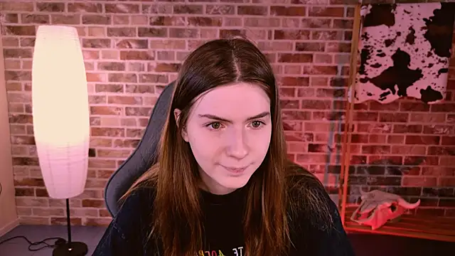 AliceCUNTach online show from November 6, 5:08 am