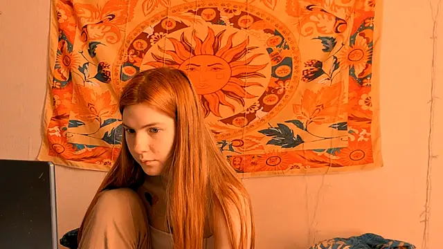 AliceCUNTach online show from May 14, 5:03 am