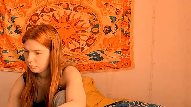 AliceCUNTach online show from May 16, 5:04 am