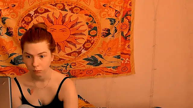 AliceCUNTach online show from May 17, 5:05 am
