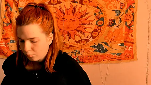 AliceCUNTach online show from June 27, 6:07 am