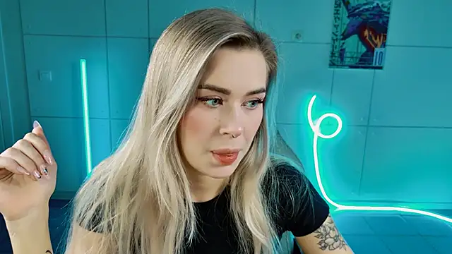 AdelLoyss online show from October 5, 9:07 am