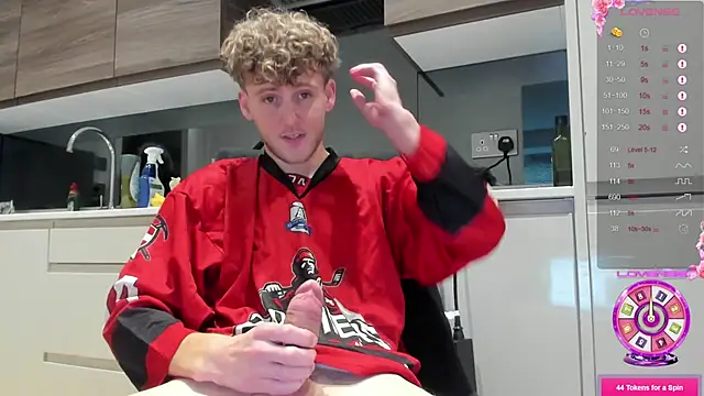 DominantAlex18 online show from March 6, 1:51 pm