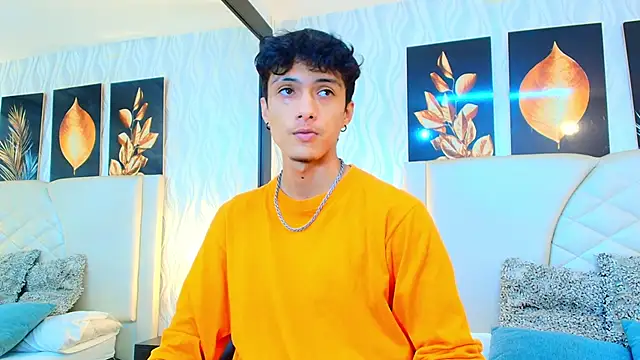 Lean Portman online show from October 21, 8:42 pm