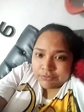 Snapshot of Angelly_ricura chatting on November 18, 4:55 pm Angelly ricura online show from November 18, 4:55 pm