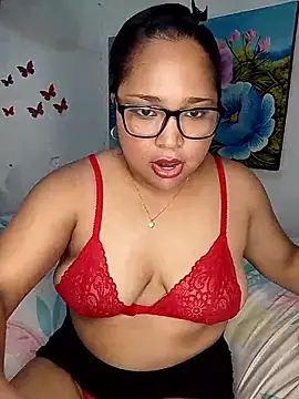 Snapshot of Angelly_ricura chatting on March 6, 6:15 pm Angelly ricura online show from March 6, 6:15 pm
