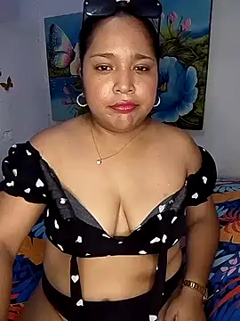 Snapshot of Angelly_ricura chatting on March 7, 6:27 pm Angelly ricura online show from March 7, 6:27 pm