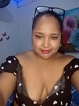 Snapshot of Angelly_ricura chatting on March 19, 5:55 am Angelly ricura online show from March 19, 5:55 am
