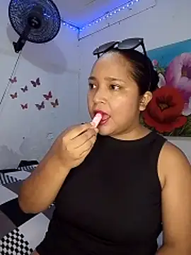 Snapshot of Angelly_ricura chatting on March 26, 6:02 pm Angelly ricura online show from March 26, 6:02 pm