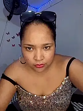 Snapshot of Angelly_ricura chatting on April 5, 6:05 pm Angelly ricura online show from April 5, 6:05 pm