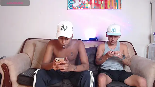Snapshot of SpicyBoys_X chatting on April 11, 12:15 am SpicyBoys X online show from April 11, 12:15 am